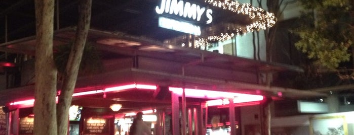 Jimmy's On The Mall is one of สถานที่ที่ Nick ถูกใจ.