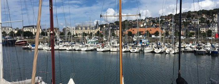 Port de Deauville is one of Deauville Trouville.