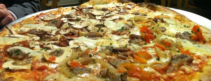 Veraci Pizza is one of Eat street.