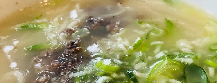안동국시 가빈정 is one of Korean food.
