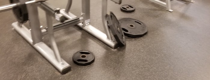 LA Fitness is one of Eliasさんのお気に入りスポット.