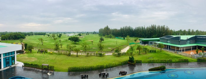 Sunrise Lagoon Golf and Country Club is one of ที่พัก.