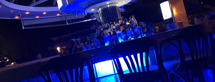 Blue Umbrella Bar is one of Can 님이 좋아한 장소.