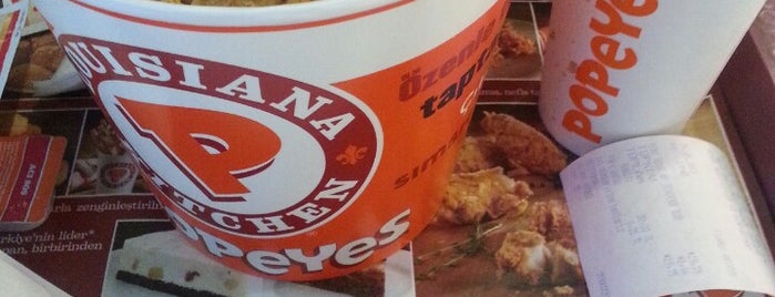 Popeyes Louisiana Kitchen is one of Carlさんのお気に入りスポット.