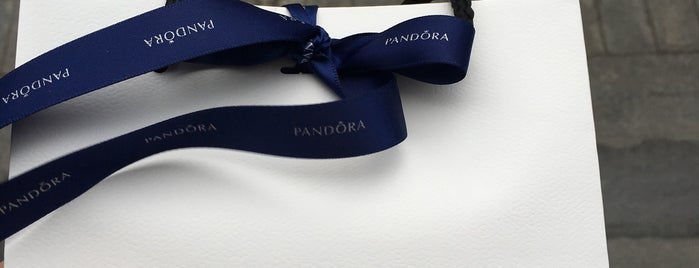 Pandora is one of Мои любимые места..