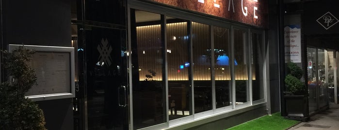 Village Bistro is one of Fabio 님이 좋아한 장소.