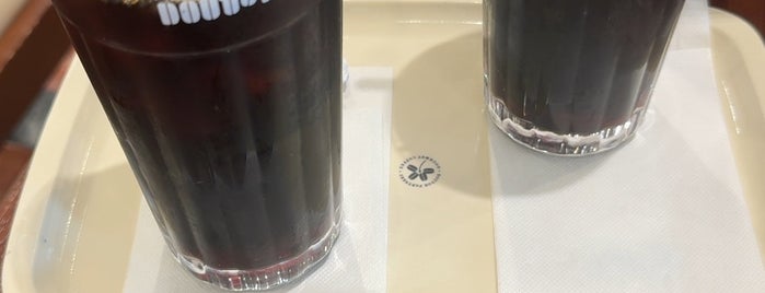 Doutor Coffee Shop is one of 飲食店 (Personal List).