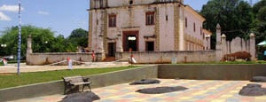 Praça da Igreja Nossa Senhora da Conceição is one of Matias Cardoso.