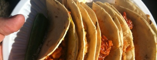 Kikis tacos is one of Tempat yang Disukai E.