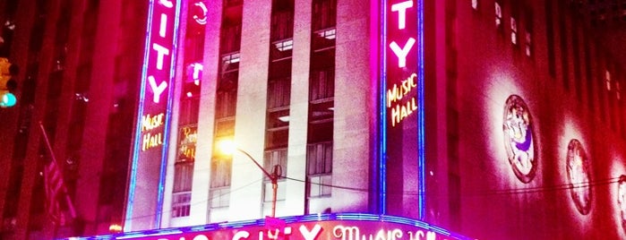 Radio City Music Hall is one of Visiter New-York.