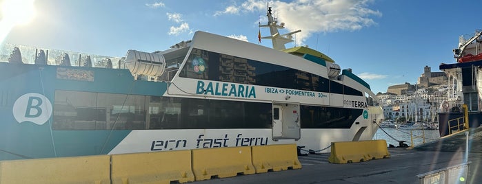 Ferry Ibiza - Formentera is one of Mediterranian. Море, пляжи.