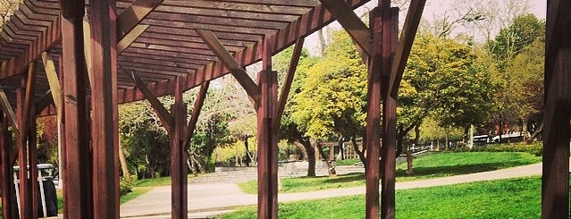 Serencebey Parkı is one of สถานที่ที่ Cem ถูกใจ.