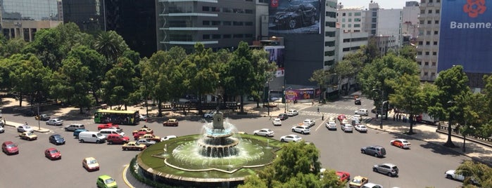 The St. Regis Mexico City is one of Lugares favoritos de Juan Gerardo.