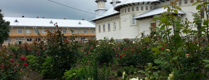 Manastirea Braditel is one of De vazut in Moldova.