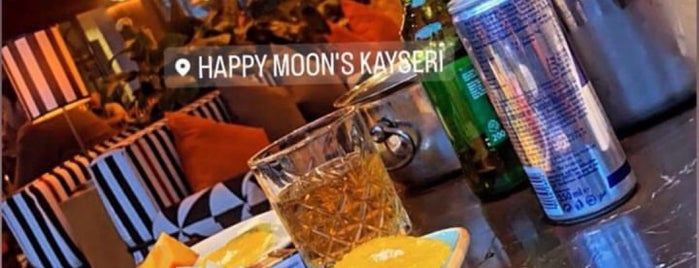 Happy Moon’s is one of Lugares favoritos de K G.