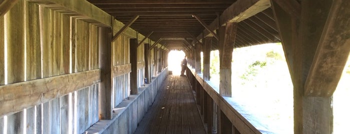 Stowe Covered Bridge is one of Scottさんのお気に入りスポット.