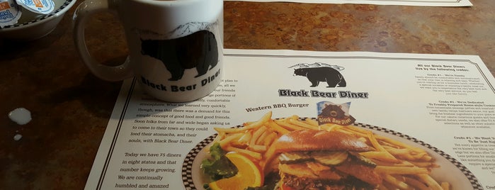 Black Bear Diner is one of Alex'in Beğendiği Mekanlar.