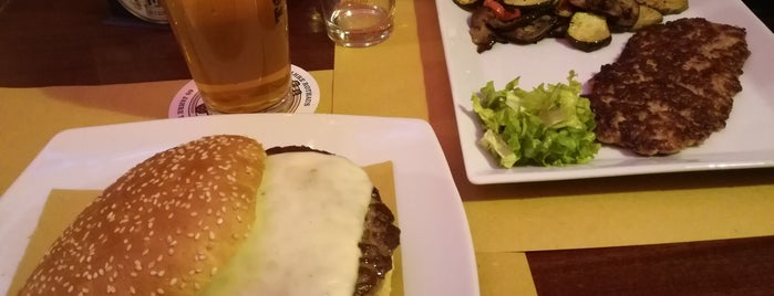 Mastiff Pub is one of Parma ristoranti.