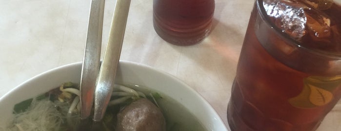 Bakso Rusuk Total Solo is one of Jakarta.