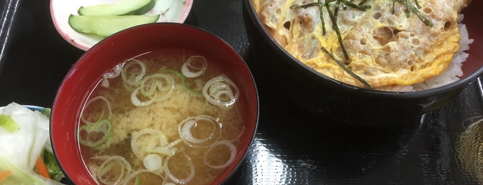 農村レストランなのはな is one of Posti che sono piaciuti a Shin.