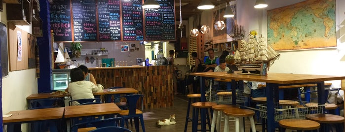 PostCollectionHK Café is one of HK 2017.