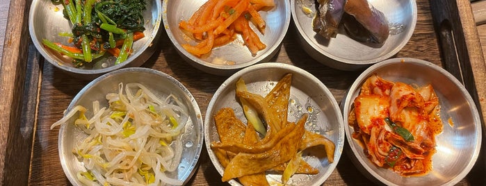 Itaewon Korean Restaurant is one of Hk.