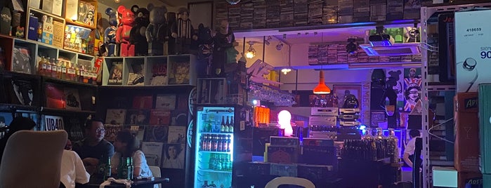 루팡 is one of Bar & Lounge.