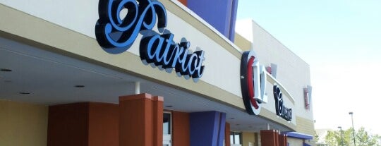 Carmike Cinema Patriot 12 is one of Tempat yang Disukai Shawn.
