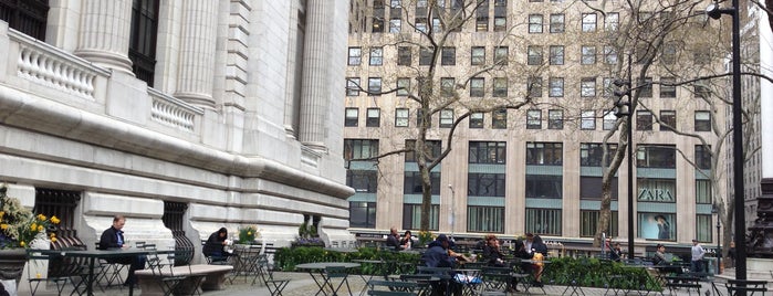 New York Public Library Terrace is one of Tempat yang Disukai Burcu.