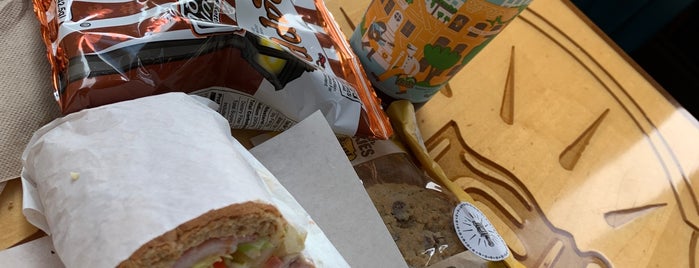 Potbelly Sandwich Shop is one of Bolingbrook Restaurants.