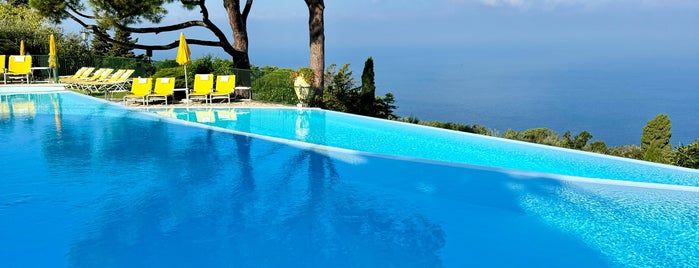 Caesar Augustus Double Infinity Pool is one of Capri.