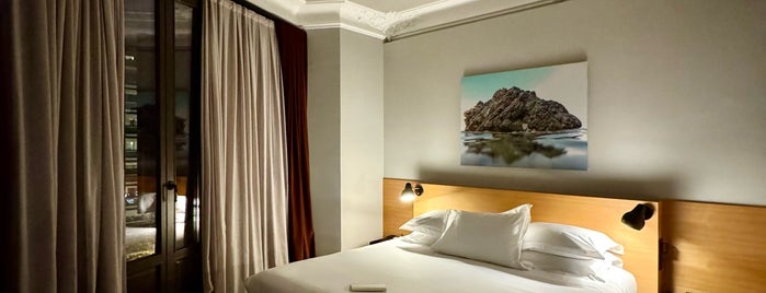 Alexandra Barcelona Hotel, Curio Collection by Hilton is one of BCN.