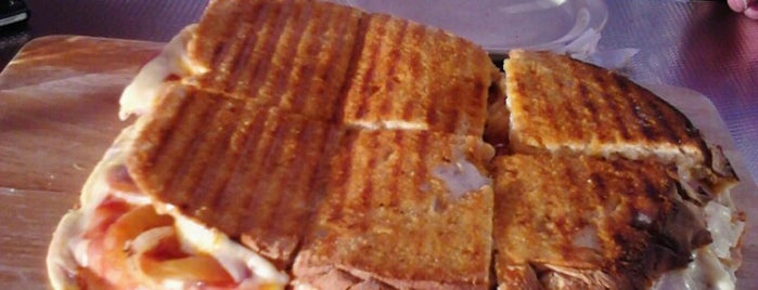 A Capelinha Café is one of Madeira.