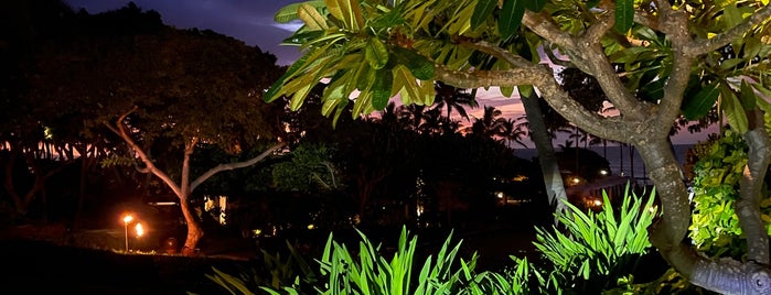 Four Seasons Resort Hualalai at Historic Ka`upulehu is one of Big Island Eats.