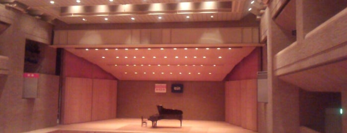 Niigata City Music and Culture Hall is one of jdash2000's Saved Places.