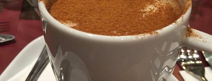 Kahve Dünyası is one of Lieux qui ont plu à Nawal.