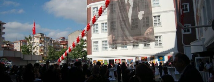 Anabilim Eğitim Kurumları Ataşehir Kampüsü is one of Sebahattin'in Beğendiği Mekanlar.