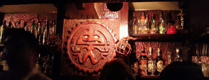 Aztek Club is one of Lugares favoritos de Isin Gizem.