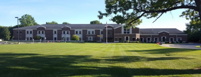 Suffield elementary school is one of My House is near.