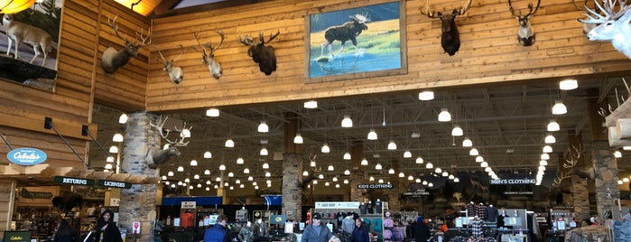 Cabela's is one of Winnie.