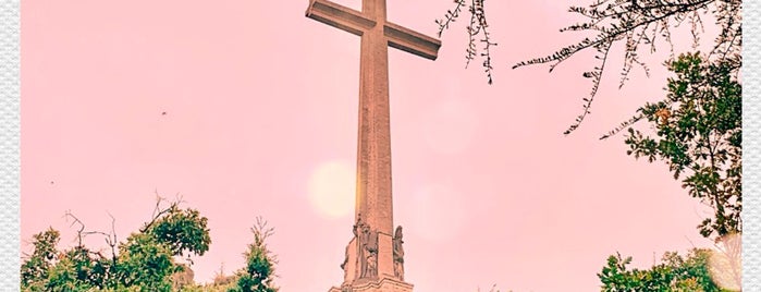 Basílica de la Santa Cruz del Valle de los Caídos is one of Vaneさんのお気に入りスポット.