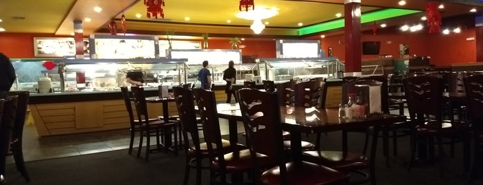 Hibachi Buffet is one of Favorito restaurants.
