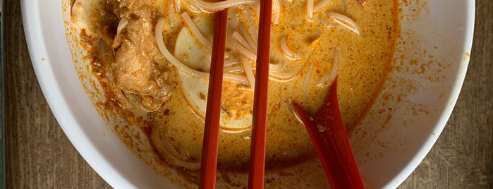 Da Lian Traditional Noodles 大连传统面家 is one of สถานที่ที่ Jim ถูกใจ.