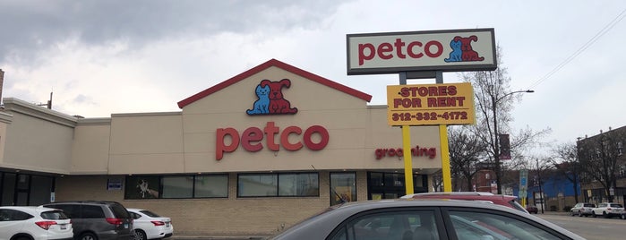 Petco is one of The 15 Best Pet Supplies Stores in Chicago.