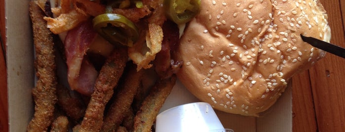 Twisted Root Burger Co. is one of Burbs.