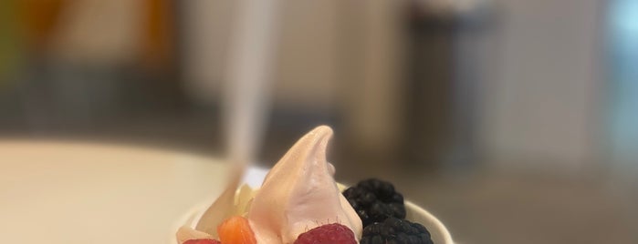 Pinkberry is one of 🇴🇲OMAN.