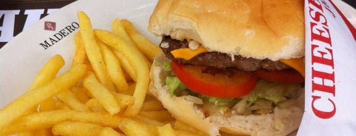 Madero Burger & Grill is one of Tempat yang Disukai Ricardo.