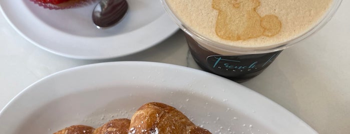 FRENCH RIVIERA Bakery Cafe is one of Buenos tardes tardes Gema’s Liked Places.