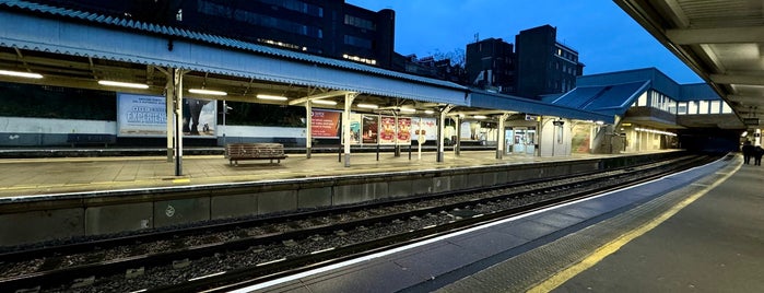 Putney Railway Station (PUT) is one of London, UK.
