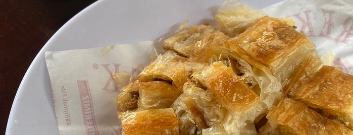 Allı Börek Cafe is one of สถานที่ที่ i$mail ถูกใจ.